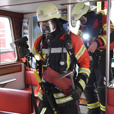 FW Konstanz: Übung auf dem Bodensee - Brand auf einem Fahrgastschiff