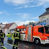 FW-BN: Rauchentwicklung aus einem Fenster