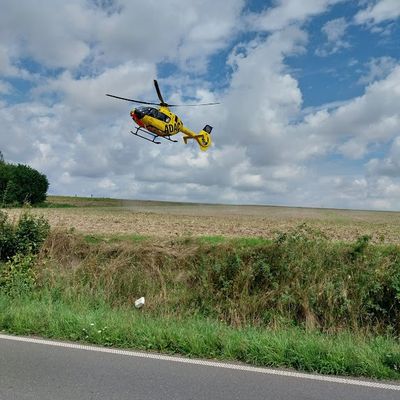FW Gangelt: Schwerer Verkehrsunfall auf Bundesstraße