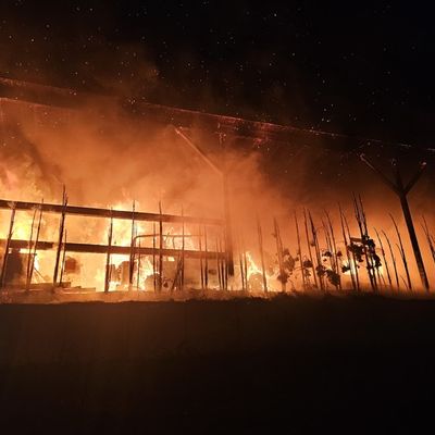 KFV-CW: Millionenschaden bei Großbrand in Nagold - Keine Verletzten - 120 Einsatzkräfte vor Ort