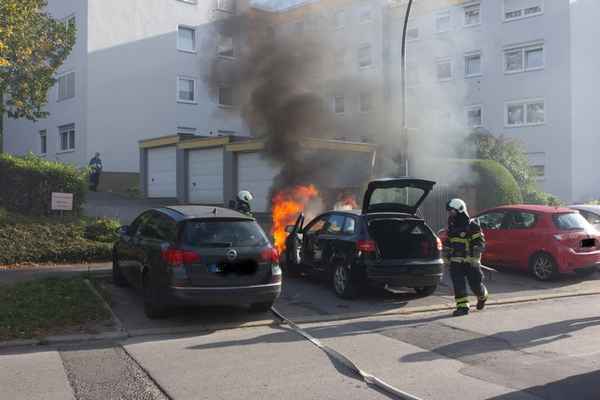 FW-MK: PKW-Brand am Steinhügel