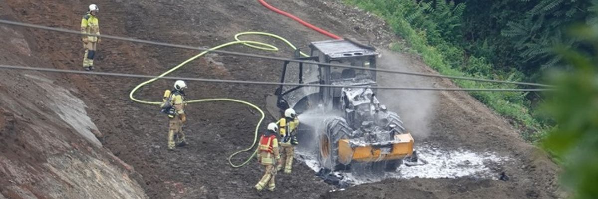 FW Dresden: Zwei Brandeinsätze beschäftigen die Feuerwehr am Vormittag