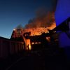 FW Düren: Scheune in Merken steht beim Eintreffen in Vollbrand.