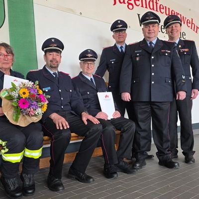 FW Celle: Ehrungen bei der Feuerwehr Celle