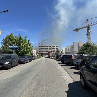 FW-DO: Feuer auf einer Tiefgaragenbaustelle - starke Rauchbelästigung in der östlichen Innenstadt