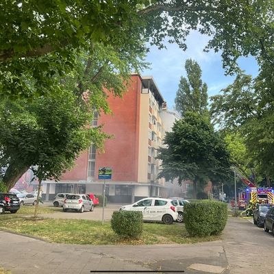 FW-GE: Feuer mit Menschenleben in Gefahr in Bulmke-Hüllen