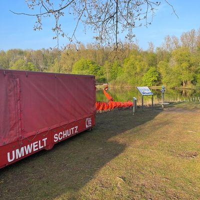 FW-BO: Ölhaltige Verunreinigung auf dem Ümminger See
