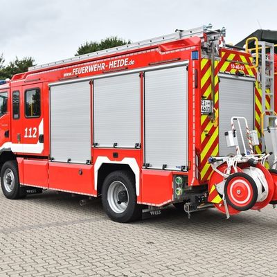 FW Heide: Neues Löschfahrzeug für die Freiwillige Feuerwehr Heide-Stadt in Dienst gestellt