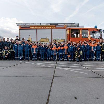 Feuerwehr MTK: 24 Stunden zwischen Übungseinsätzen und Wachalltag