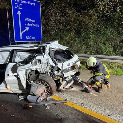 FW-EN: Verkehrsunfall auf Autobahn