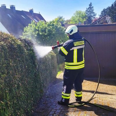 FW-EN: Heckenbrand in Niedersprockhövel