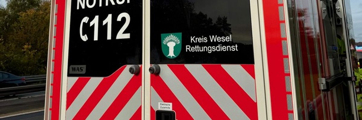 FW Hünxe: Medizinischer Notfall auf dem Rastplatz Hünxe Ost