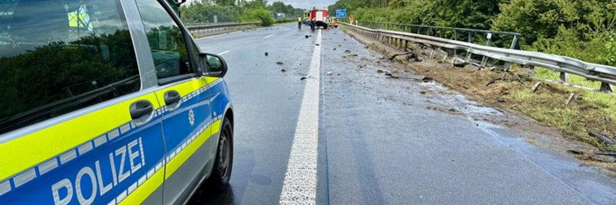 FW Hünxe: Verkehrsunfall auf der BAB 3