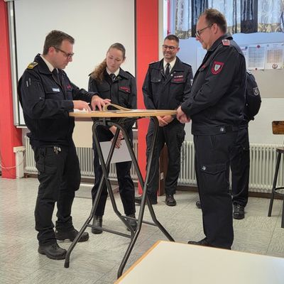 FW-AR: Neue Führung bei der Kinderfeuerwehr der Stadt Arnsberg