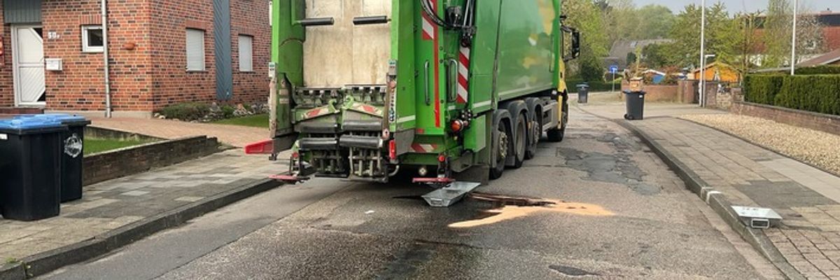 FW Alpen: Technischer Defekt an LKW