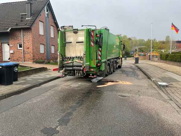 FW Alpen: Technischer Defekt an LKW