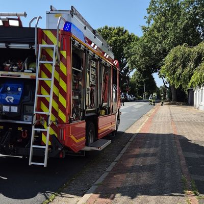 FFW Schiffdorf: Beschädigte Gasleitung sorgt für Großaufgebot der Feuerwehr
