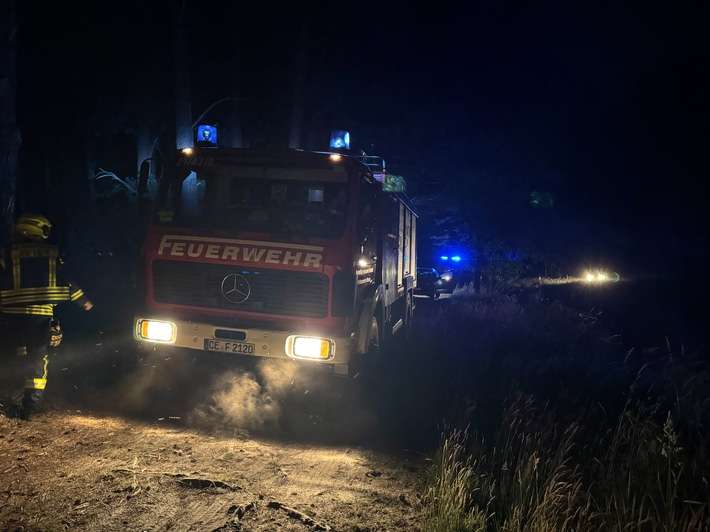 FW Flotwedel: Unklarer Feuerschein sorgt für nächtlichen Einsatz bei Offensen