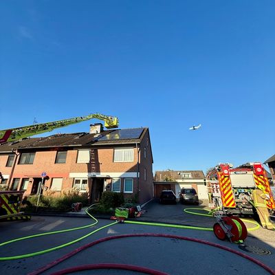 FW Ratingen: Dachstuhlbrand in Ratingen-Tiefenbroich