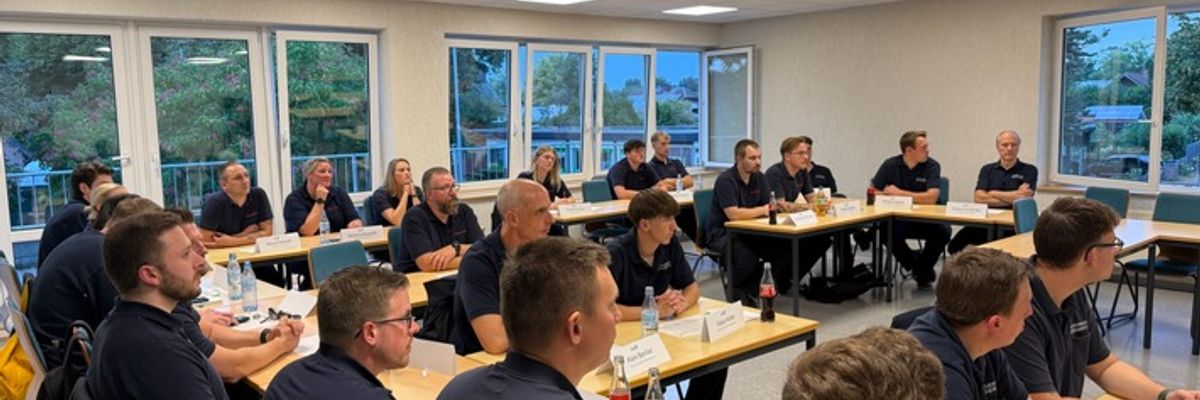 FW Hünxe: Beginn der Grundausbildung für Feuerwehrleute aus Hünxe und Schermbeck