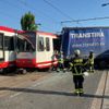 FW-DO: Schwerer Verkehrsunfall zwischen einem LKW und zwei Stadtbahnen