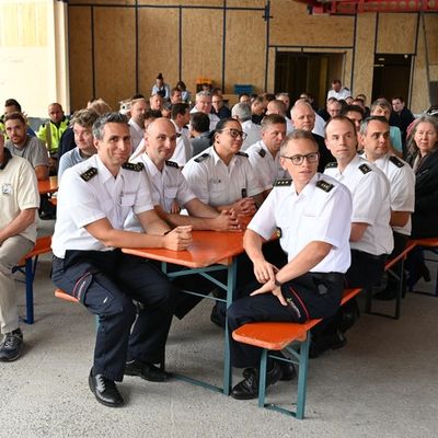 FW Stuttgart: Richtfest an der Interims-Feuerwache 1