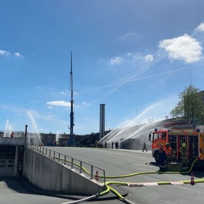 FW Paderborn: Stadtjugendfeuerwehr Gesamtübung