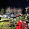 FW-E: Verkehrsunfall in Essen-Werden - PKW durchbricht Friedhofszaun