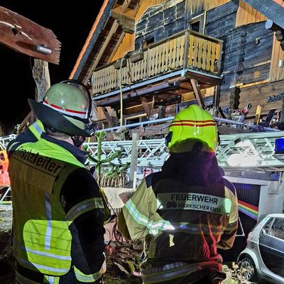 FW Schalksmühle: Großeinsatz durch Brand in Schalksmühle-Everinghausen