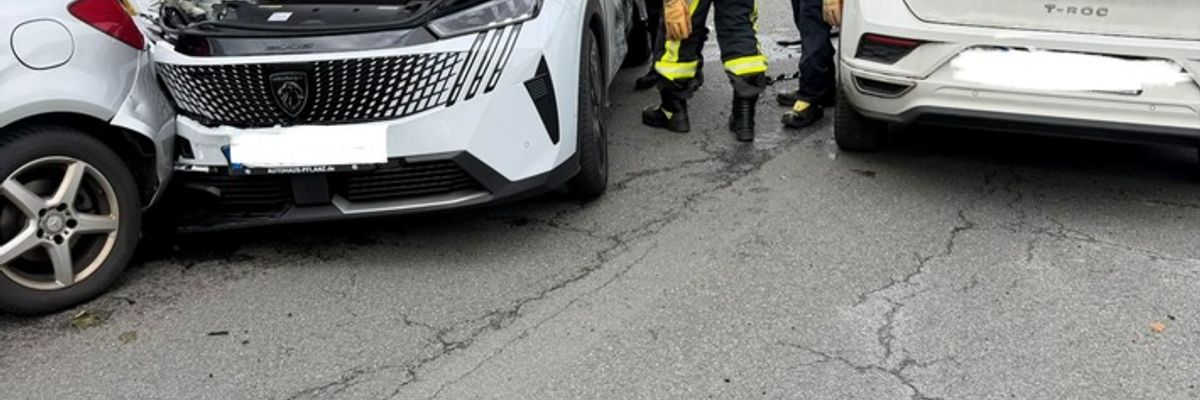 FW-BO: Verkehrsunfall mit fünf beteiligten Pkw auf der Bergener Straße