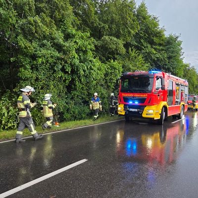 FW-Radolfzell: Verkehrsunfall zwischen Radolfzell und Möggingen