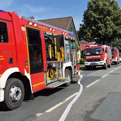 FFW Schiffdorf: Beschädigte Gasleitung sorgt für Großaufgebot der Feuerwehr