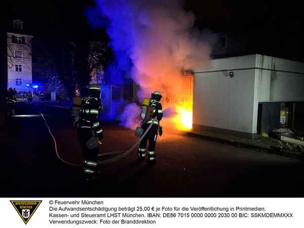 FW-M: Feuer in Lagerraum einer Malerei (Sendling-Westpark)