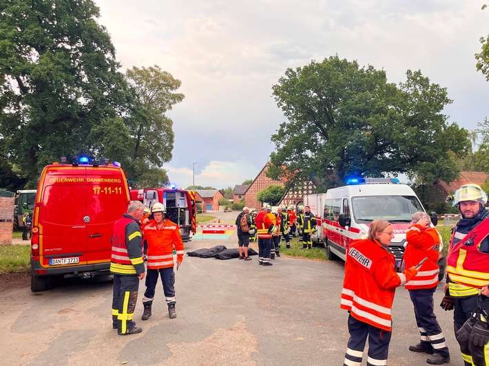 FW Lüchow-Dannenberg: Lüchow-Dannenberg: Großeinsatz wegen vermeintlicher Explosionsgefahr