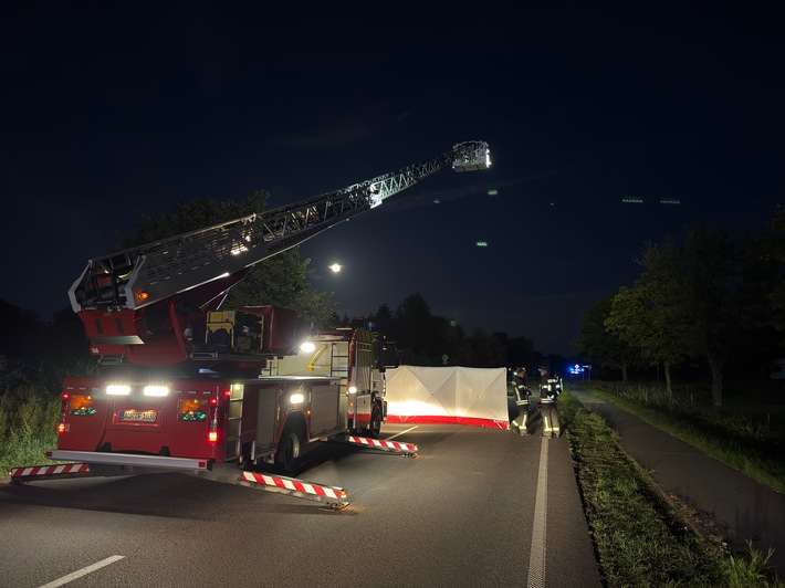 FW-AUR: Schwerer Motorradunfall auf Bundesstraße 72
