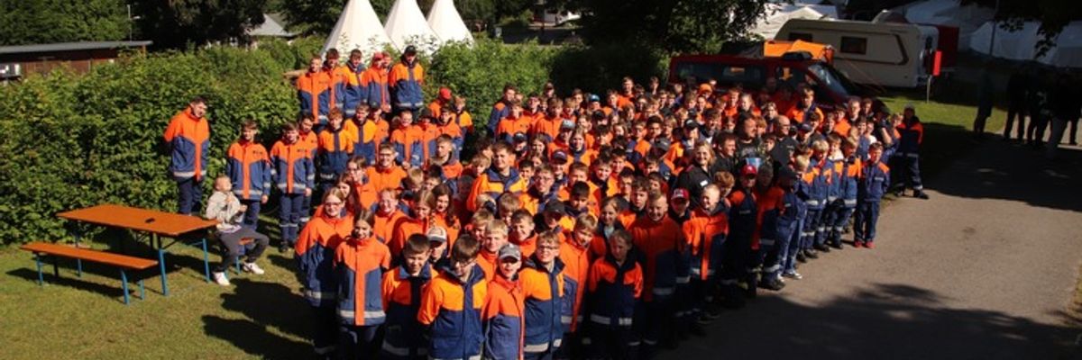 FW-OE: Kreisjugendfeuerwehr tagte in Kirchhundem Bernd Koch für weitere sechs Jahre als Kreisjugendfeuerwehrwart bestätigt