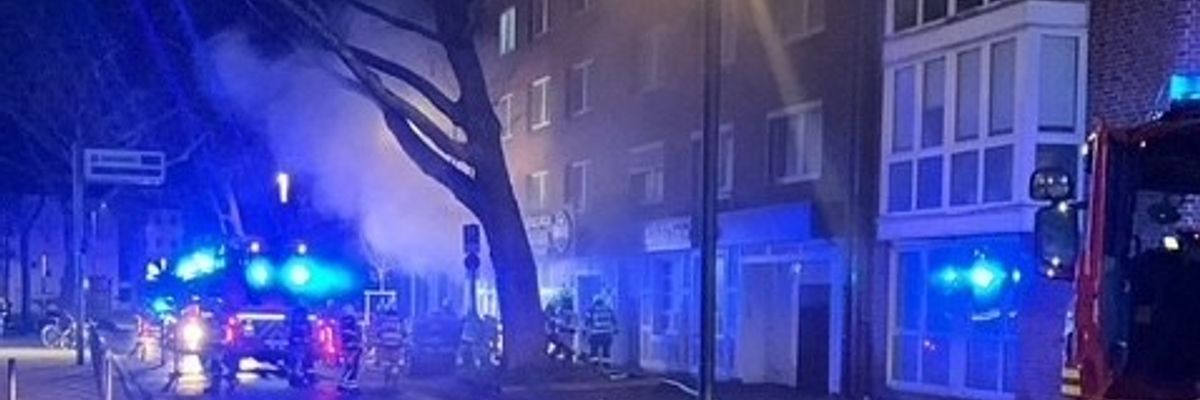 FW-GE: Brand in einem Restaurant
