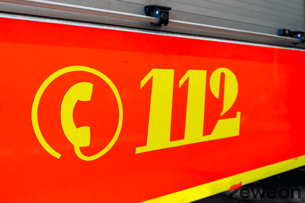 Feuerwehr Nürnberg: Feuerwehreinsatz legte den Verkehr in der Nürnberger Ostendstraße lahm