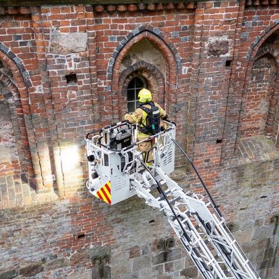 FW-OLL: Großangelegte Übung an der Alexanderkirche in Wildeshausen