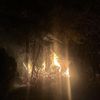 FW-E: Brand einer Gartenlaube am Heilig Abend in Essen-Frintrop - Feuer greift auf umliegendes Gehölz über