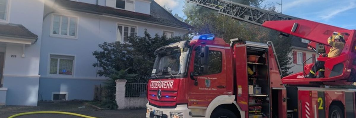 Feuerwehr Weil: Abschließende Pressemitteilung Einsätze 13.10.2026 Feuerwehr Weil am Rhein: Brand in Gebäude & Gefahrguteinsatz