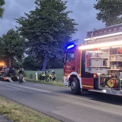 FFW Schiffdorf: Verkehrsunfälle fordern Spadener Brandschützer