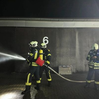 FW Kranenburg: Rund 75 Einsatzkräfte proben Menschenrettung bei Jahresübung in Nütterden