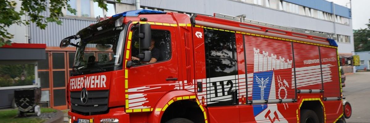 FW-OB: Rauchentwicklung in Keller - Feuerwehr in der Altstadt im Einsatz