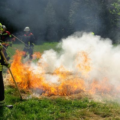 FW-LFVSH: Sommerhitze bringt erhöhte Brandgefahr mit sich - Landesfeuerwehrverband gibt wichtige Hinweise für Bevölkerung und Feuerwehren