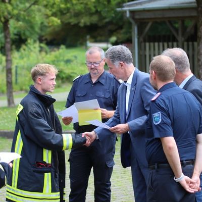 FW-SE: Feuerwehrunterricht als Schulfach - Erfolgsprojekt im Kreis Segeberg
