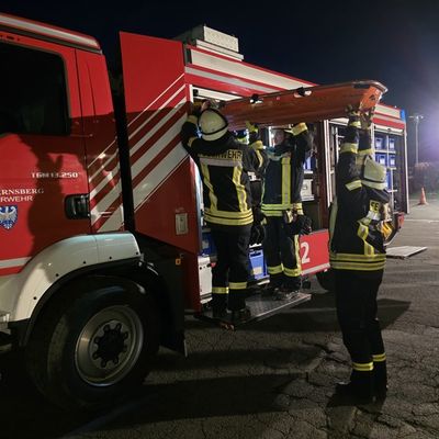 FW-AR: 23 Einsatzkräfte beenden ihre Grundausbildung
