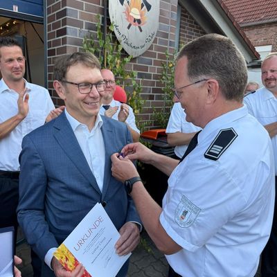 FW-WRN: Löschgruppe Langern feierte rund gelungenes Feuerwehrfest