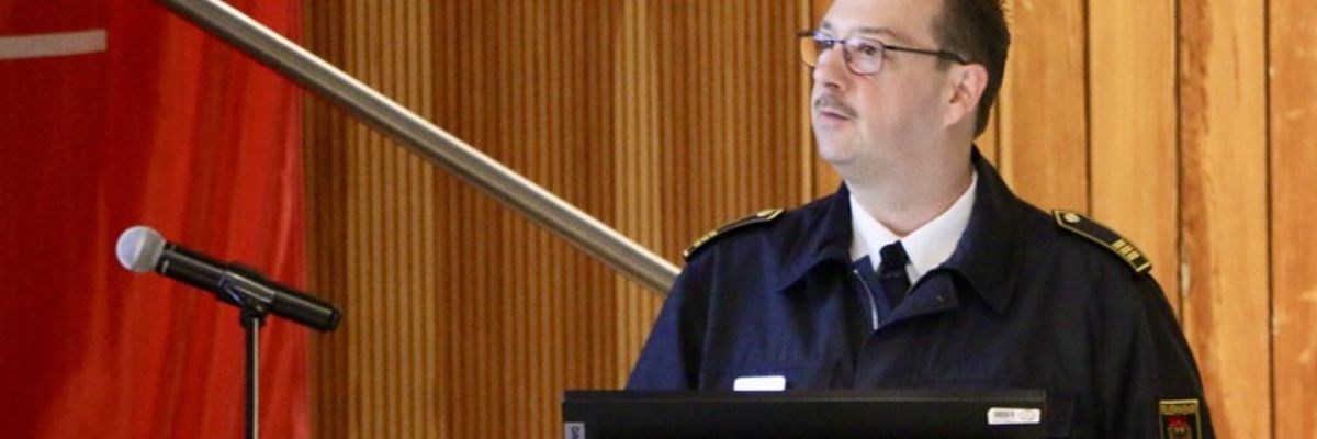FW Düren: Feuerwehr Düren zieht Jahresbilanz - steigende Einsatzzahlen und Blick auf künftige Herausforderungen