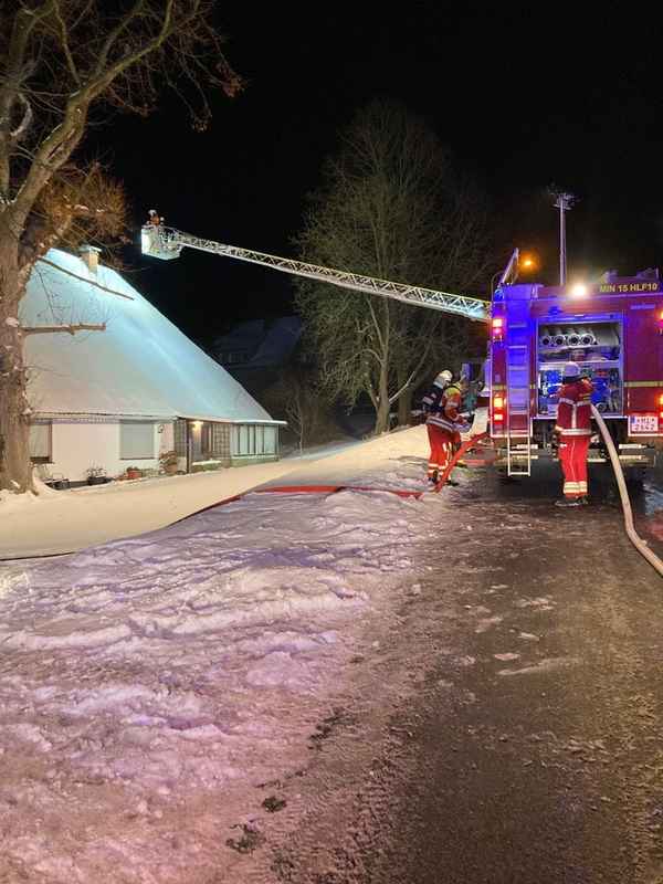 FW Minden: Feuer in Fachwerkhaus rechtzeitig entdeckt